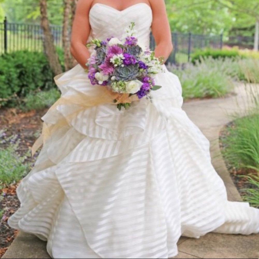 Haley Paige Wedding Dress - Altered size 6/8